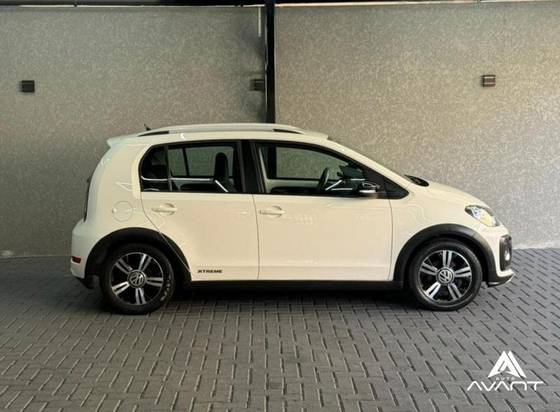 VOLKSWAGEN UP 1.0 170 TSI TOTAL FLEX XTREME 4P MANUAL VOLKSWAGEN UP 1.0 170 TSI TOTAL FLEX XTREME 4P MANUAL